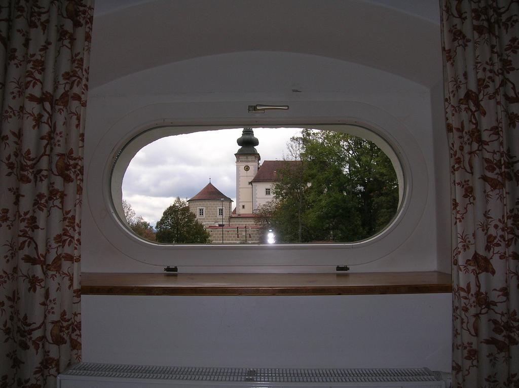 Schlossbrauerei Weinberg - Erste Ooe. Gasthausbrauerei Kefermarkt 部屋 写真