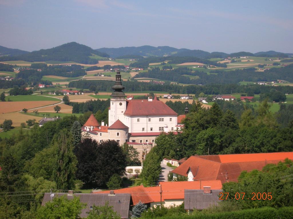 Schlossbrauerei Weinberg - Erste Ooe. Gasthausbrauerei Kefermarkt エクステリア 写真